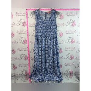 Iyla dress paisley floral Sleeveless Blue & White Maxi Dress - Smocked Bodice